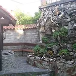 Guest house 